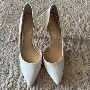 Jessica Simpson Elegant Cream Heels